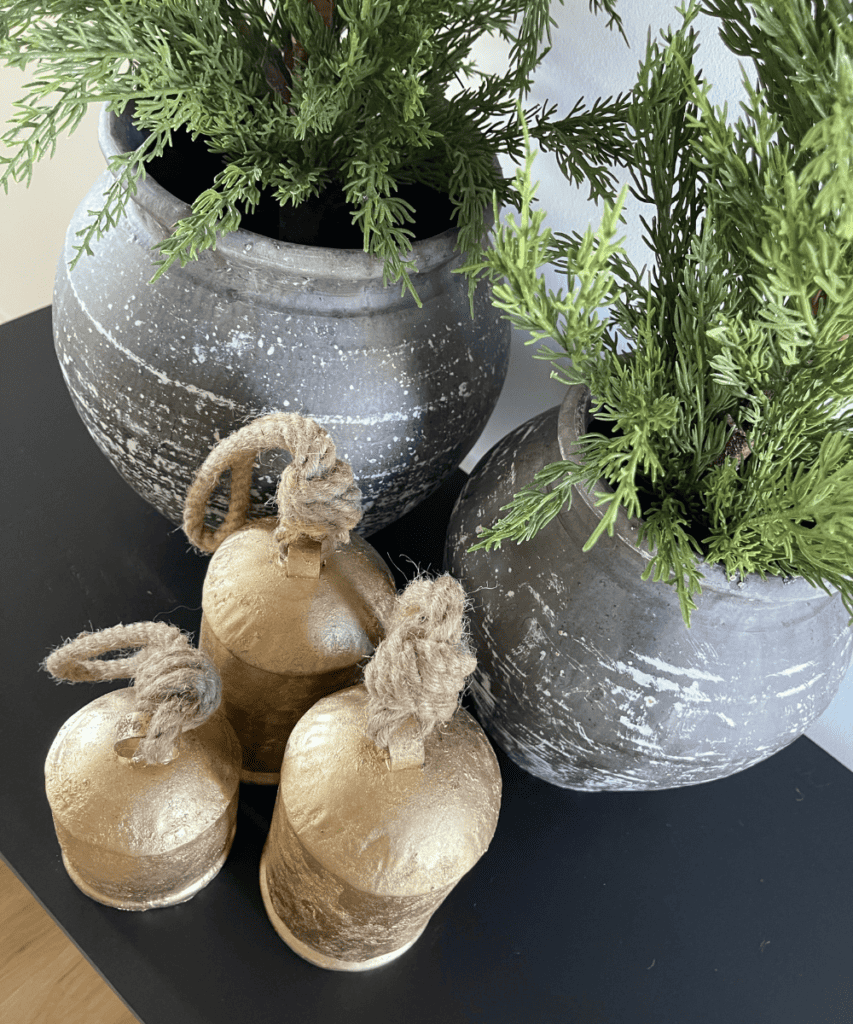 Chic and Affordable Christmas Decorations Ideas