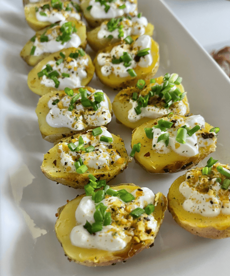 Thanksgiving Appetizers Mini Baked Potatoes